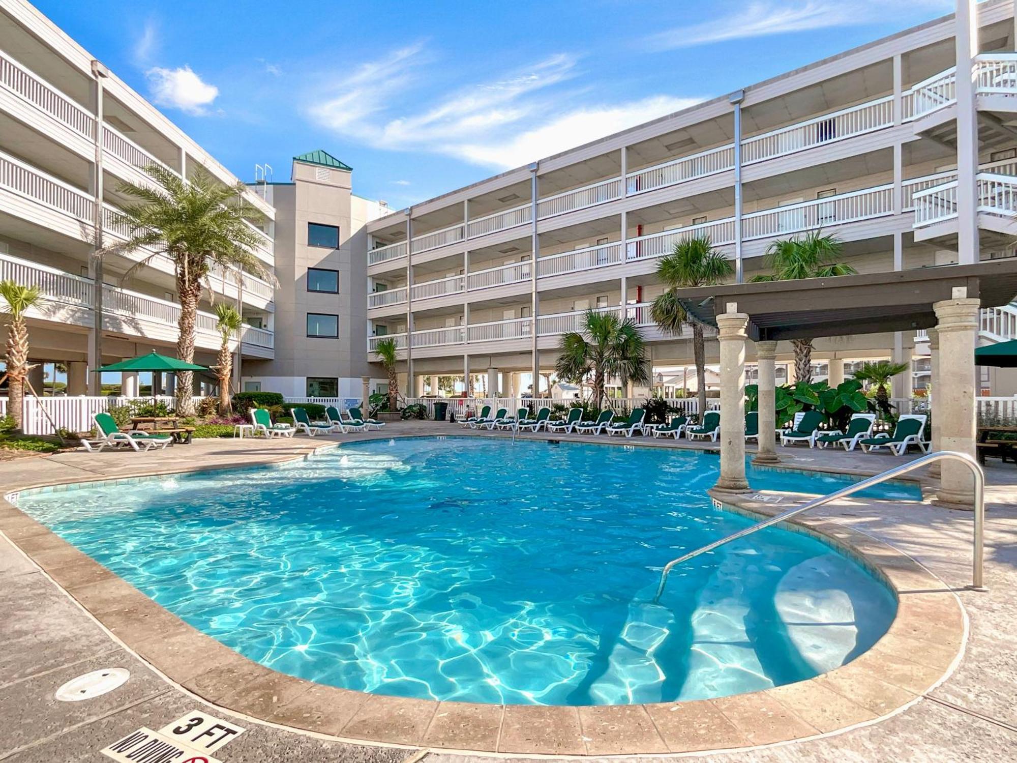 Cozy Galveston Beach Front Condo Exterior photo